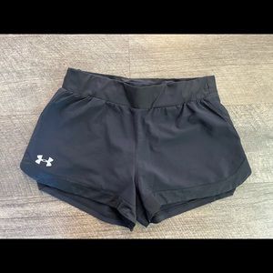 Black Under Armour Heat Gear athletic shorts